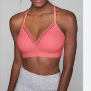 Athleta EVERYDAY BRA IN POWERVITA 38D Vibrant lilac Activewear Bra